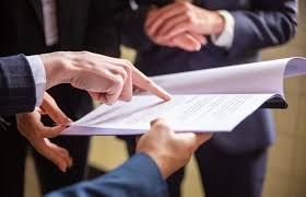 Understanding When and How to Contact Lawyers for Legal Issues
